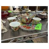 VINTAGE CHINA TEAPOT & CUPS W SMALL TRAY