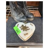 VINTAGE HEART SHAPED TRINKET BOX