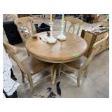 ROUND WOOD KITCHEN TABLE