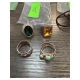 4PC CHINESE RINGS