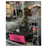 VINTAGE DRUNKARD CAST IRON ASHTRAY