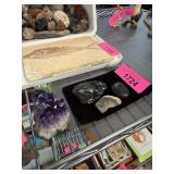 AMETHYST CLUSTER AND MORE IN FOREFRONT