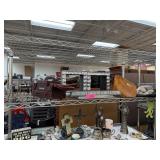 CONTENTS OF SHELF WOOD BASE / BOOKENDS DECOR