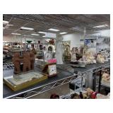 LOT OF MIXED COLLECTIBLES DECOR