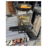 AIRSOFT PISTOL GUN W PREMIER AMMO BIN