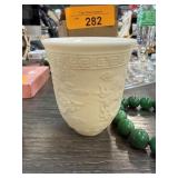 CHINESE PORCELAIN TEA CUP / KUNG FU