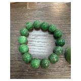 CHINESE JADE BEADED BRACELET