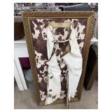 MOUNTED CHAPS W RW WALL ART