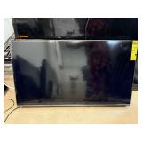 40IN VIZIO FLAT SCEEN TV POWERS