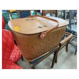 VINTAGE WICKER PICNIC BASKET AS IS