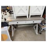 NICE LITTLE FARMHOUSE STYLE DESK