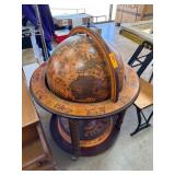 Bar Globe Liquor Cabinet on Stand with Decorative