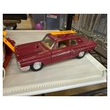 Maisto 1:24 Scale 1964 Ford Fairlane Thunderbolt M