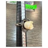 Sterling Silver Ring with Flower Design
