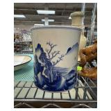 Kangxi Blue & White Porcelain Brush Pot