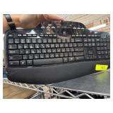 Logitech MK700 Wireless Keyboard with Wrist Rest