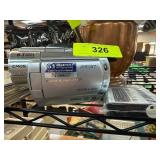 Sony Handycam DCR-DVD650 with Carl Zeiss Lens