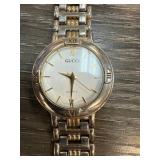 Replica Gucci Quartz Watch with Metal Bracelet