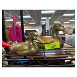 Lautaro Solid Brass Duck Pair