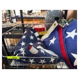 United States Flags in Multiple Sizes