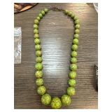 Green and Gold Beaded Necklace with Graduated Desi