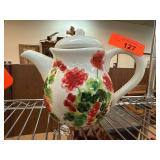 Decorative Porcelain Teapot with Floral Design Decorative Porcelain Teapot with Floral Design