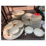 Autumn Franciscan Modern Dinnerware Set Autumn Franciscan Modern Dinnerware Set