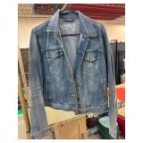Gap 1969 Medium Denim Jean Jacket Gap 1969 Medium Denim Jean Jacket