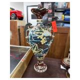 Japanese Table Lamp Base with Floral Motif Japanese Table Lamp Base with Floral Motif