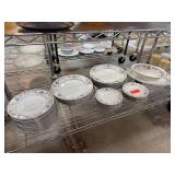 Noritake Ivory China ï¿½Adagioï¿½ Dinnerware Set