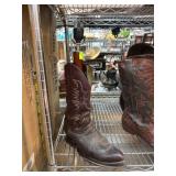 Cowboy Boot Lamp with Intricate Design