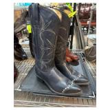 Black Leather Cowboy Boots with Turtle Grain Accen
