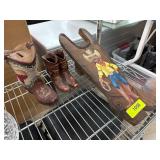Western-Themed Decor Lot with Boot Bank and Bootja