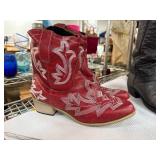 Red Shorty Boots with White Stitching, Size 43