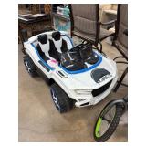 White Mars Electric Ride-On Car with No Charger