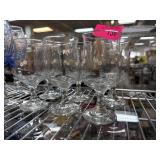 8 Heirloom USA Etched Glass Goblets
