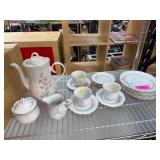 Winterling Bavaria Porcelain Tea Set with Floral D