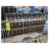 Decorative Chest and Ornament Lot