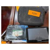 Garmin Nuvi 2505 Series GPS Device with Case and M