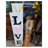 Decorative Wooden Signs and Artificial Plant in Wo