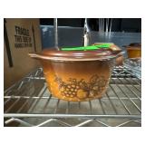 Pyrex 2 Qt Covered Casserole Dish with Autumn Harv