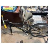 Cannondale F400 Mountain Bike with HeadShok Suspen