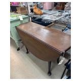 Wooden Drop-Leaf Table with Queen Anne-Style Legs