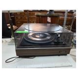 BIC 940 Automatic Turntable with Dust Cover