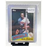10 Baseball Trading Cards Featuring MLB Players