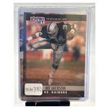 10 NFL Trading Cards Featuring Iconic Players
