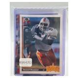 10 NFL Trading Cards Featuring Legends