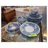 Solimene Vietri Sul Mare Ceramic Dinnerware