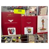Hallmark Keepsake Wonder Woman Ornament Set