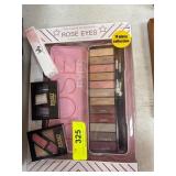 Makeup Set with Eyeshadow and Blush